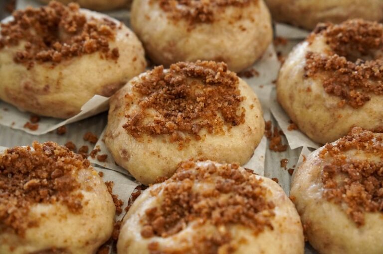 topping on bagels