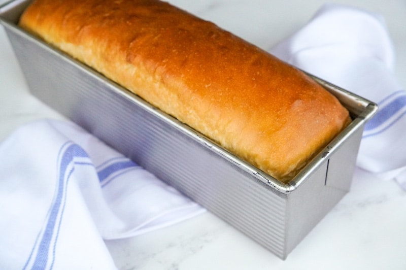 easy sourdough sandwhich bread