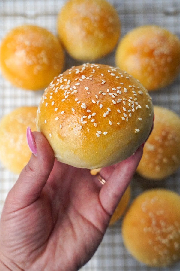 soft and fluffy sourdough hamburger bun recipes