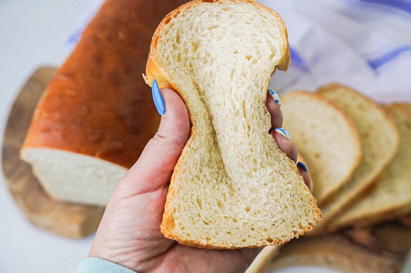 the softest sourdough sandwhich bread