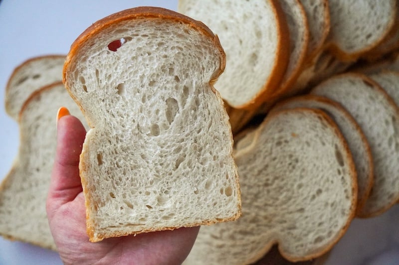 Simple Sourdough Sandwich Bread Recipe