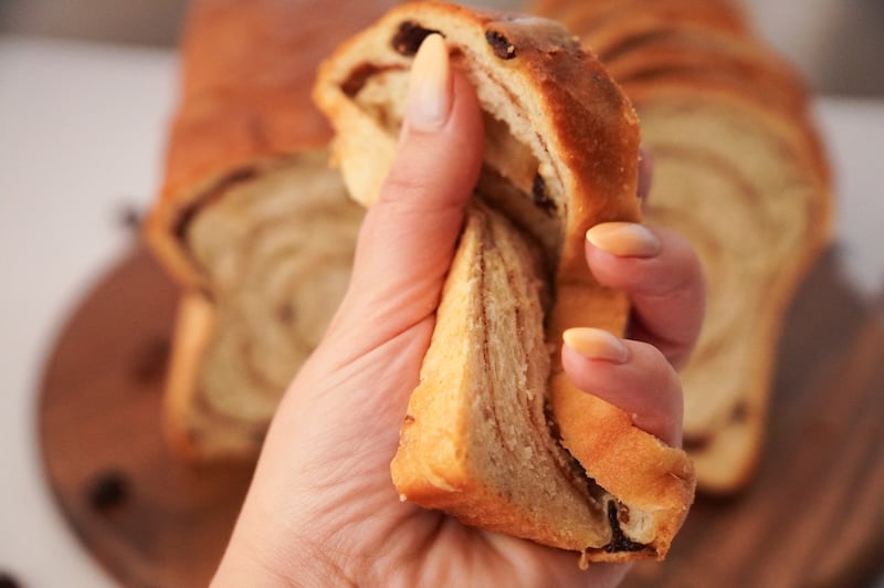 cinnamon swirl sourdough sandwich bread 8