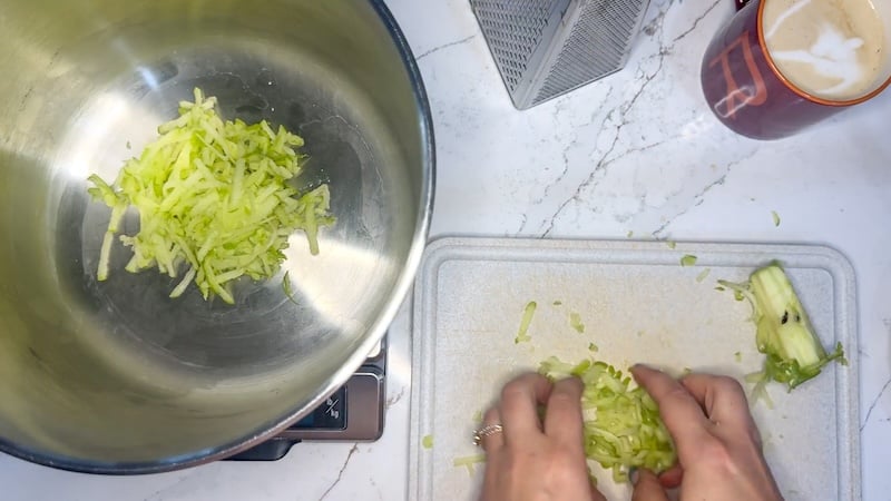 shredding green apple