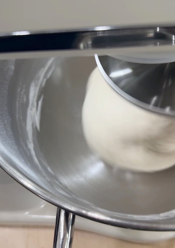 ring of dough around center of zacme bowl