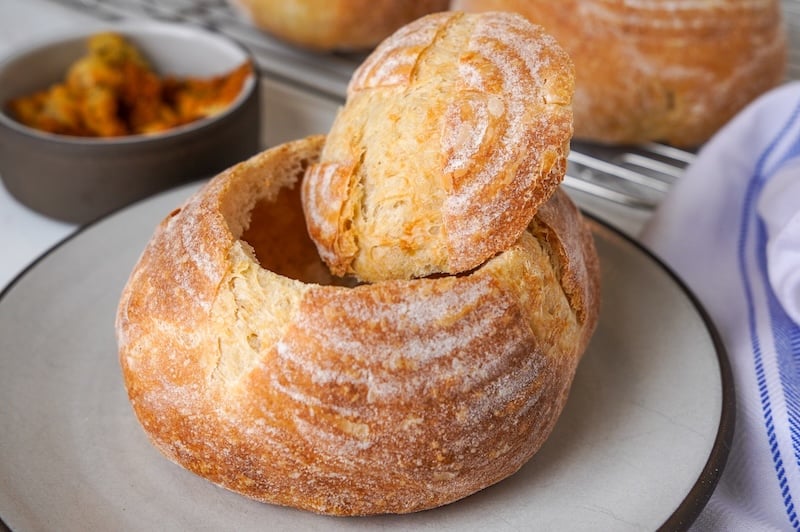 sourdough bread bowls