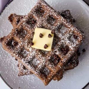sourdough discard chocolate waffles recipe card2