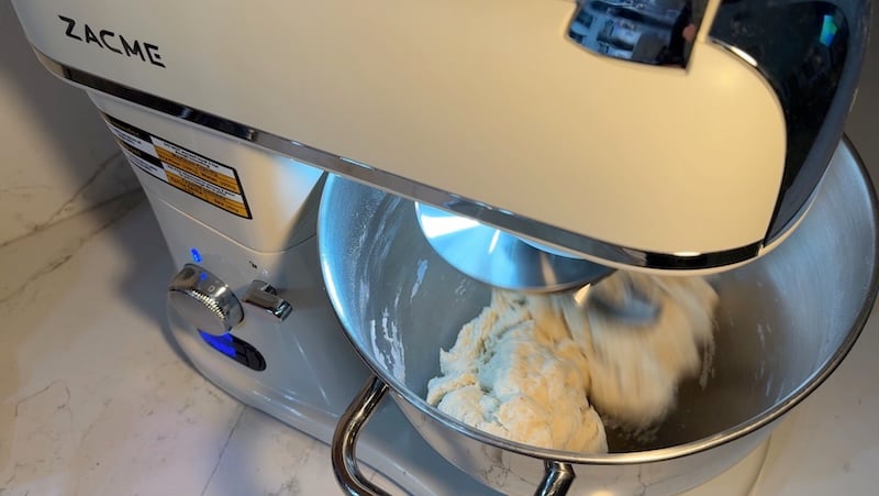 zacme mixing side view