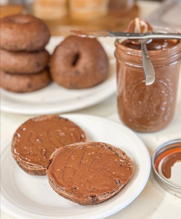 chocolate bagel with nutella topping