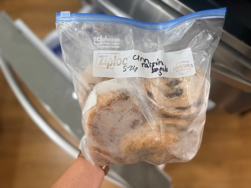 bag of frozen cinnamon raisin bagels