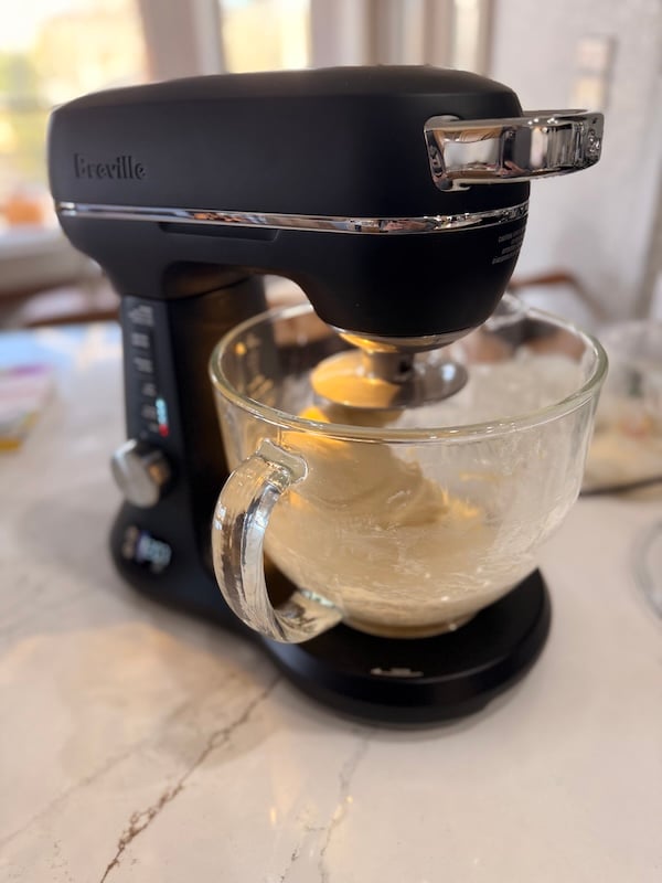 breville stand mixer kneading dough front view