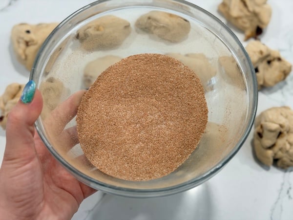 cinnamon raisin mixture for cinn raisin bagel recipe