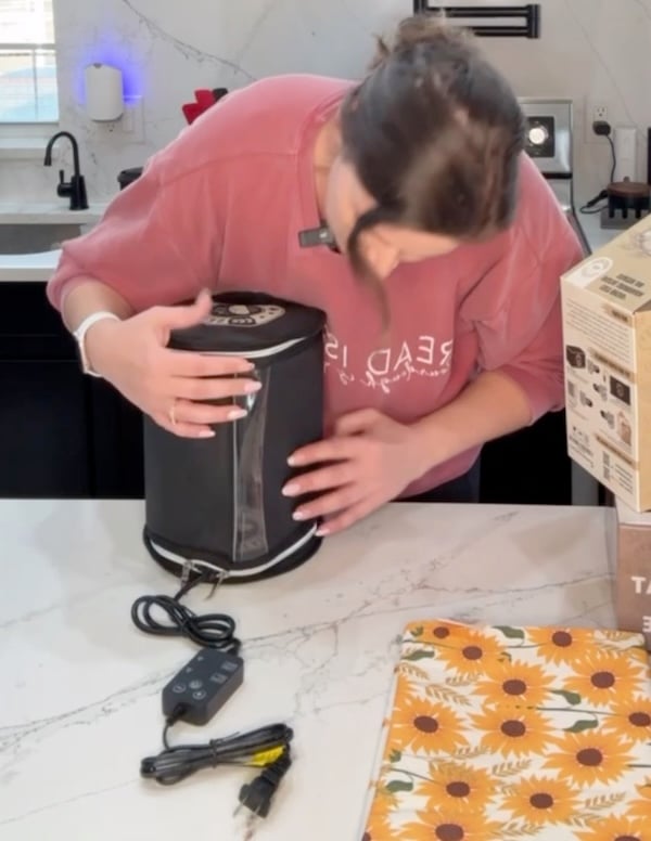 cozy bread starter warmer