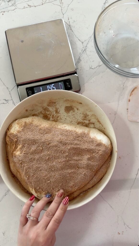 adding second layer of cinnamon sugar dry mix