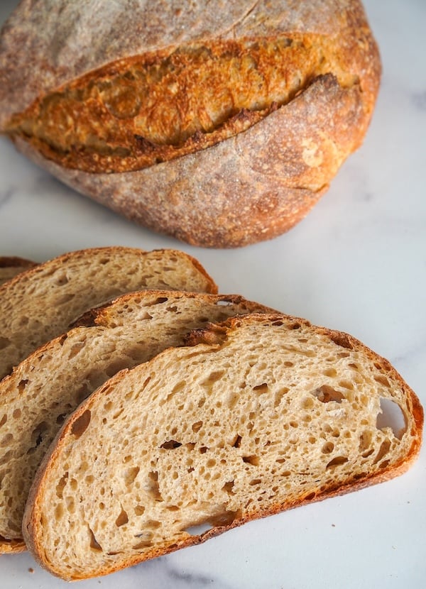 slices of hint of rye bread